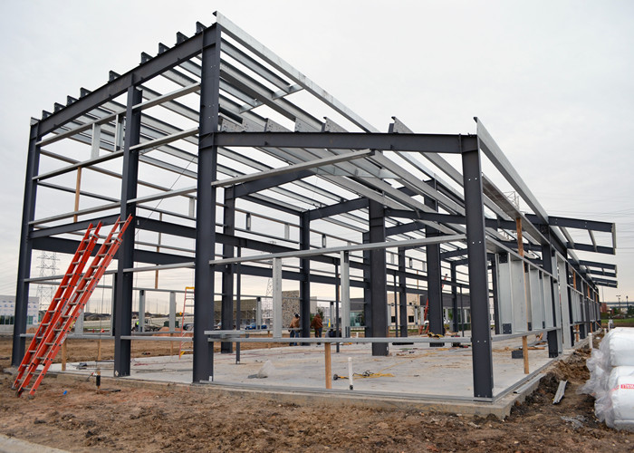 China Prefab Steel Structure Construction With Mezzanine factory