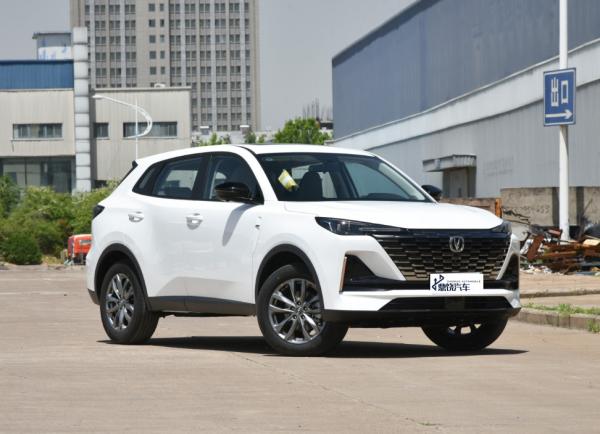 4 Wheel 138Kw Chang An EV Cs55 Plus Changan 5 Seat Turbo 2WD 7 Gear SUV Car
