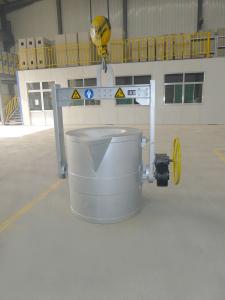 China 600KG Foundry Pouring Molten Aluminum Transfer Ladles Forklift Base Crane Hanger factory