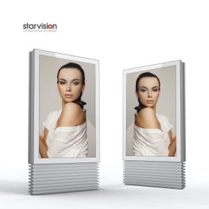 China 65 Inch TFT Outdoor Digital Totem LED Backlit Advertising Screen factory