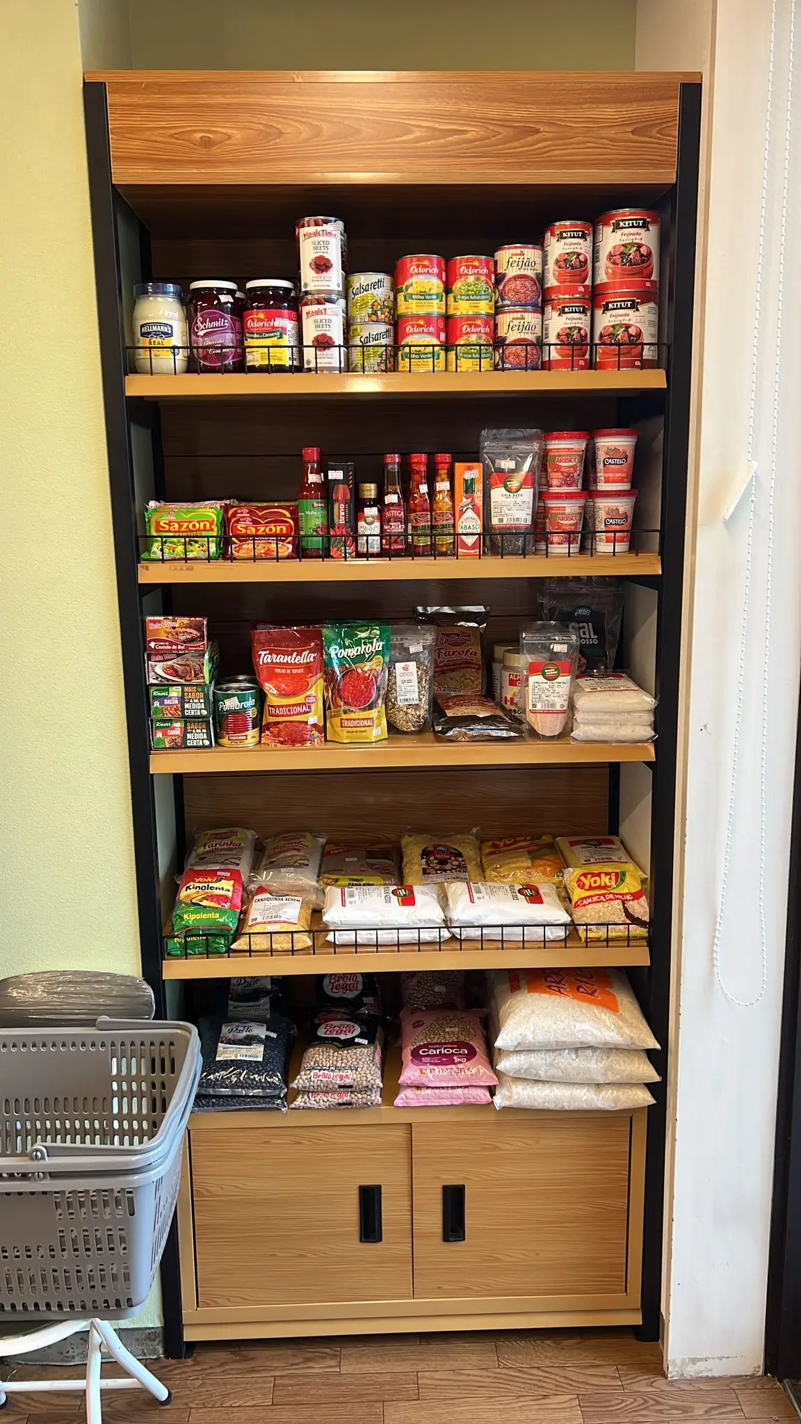 Transfer Wood Gondola Shelving Grocery 4 Post Column Rack Shelves