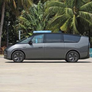 China Li Mega Auto EV Car Maximum Torque of Motor 232n.M AWD 7 Seats Long Range Energy factory