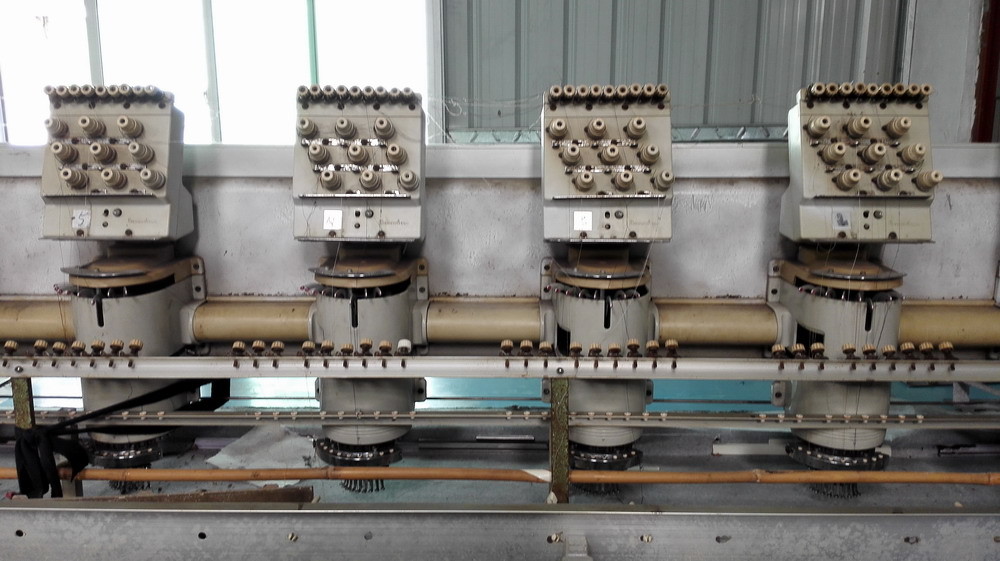 Used Barudan Embroidery Machine 18 Heads 9 Needles BEMRH-YN-18T