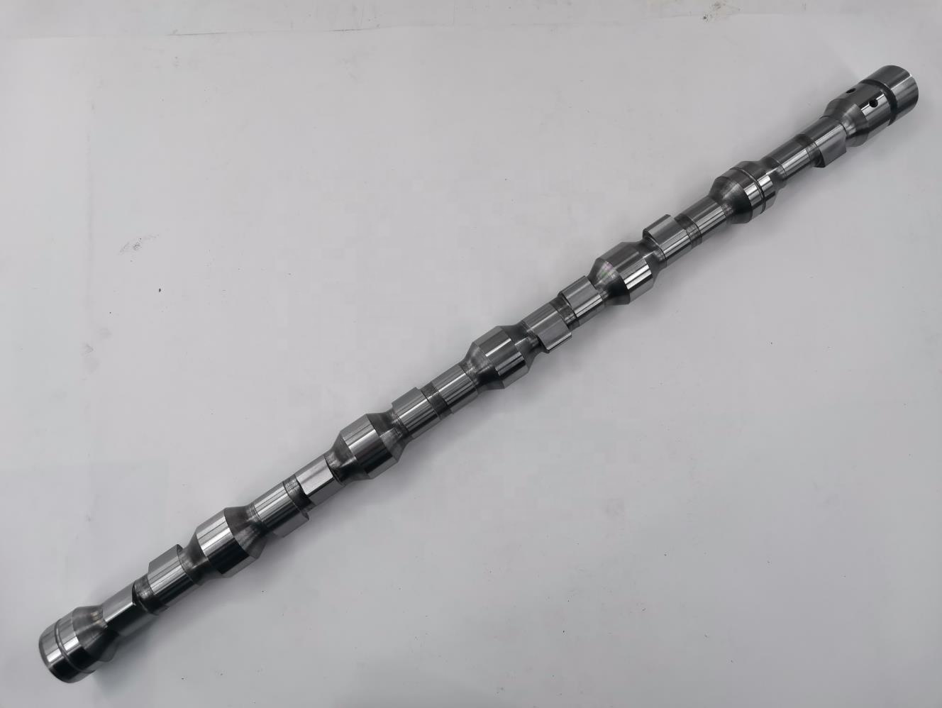 Standard Size Deutz TD226B WEICHAI WP6 WP4G TD226 Diesel Engine Spare Parts Cramshaft with and ISO9001 Certificate