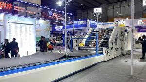 China SFC Servo Corrugated Laminating Machine For High-Speed Production Of 2/3/4/5/7 Ply Board factory