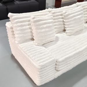 Supportive Green Sponge Filled Sofa with 500 Lbs Capacity