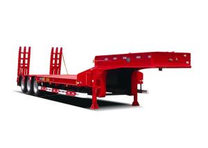China 3 Axle Low Bed Semi Trailer With 50 Ton Capacity factory