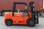 CPCD50 5 Ton Solid Tire Lock Function Diesel Forklift Truck