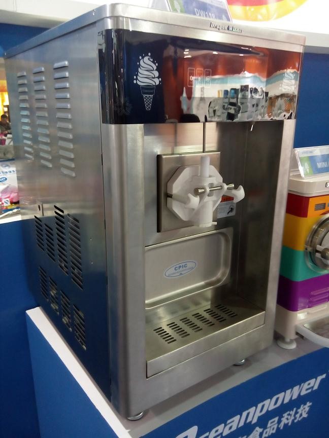 High-end Oceanpower DW118TC Single head soft Ice Cream Machine touch buttons