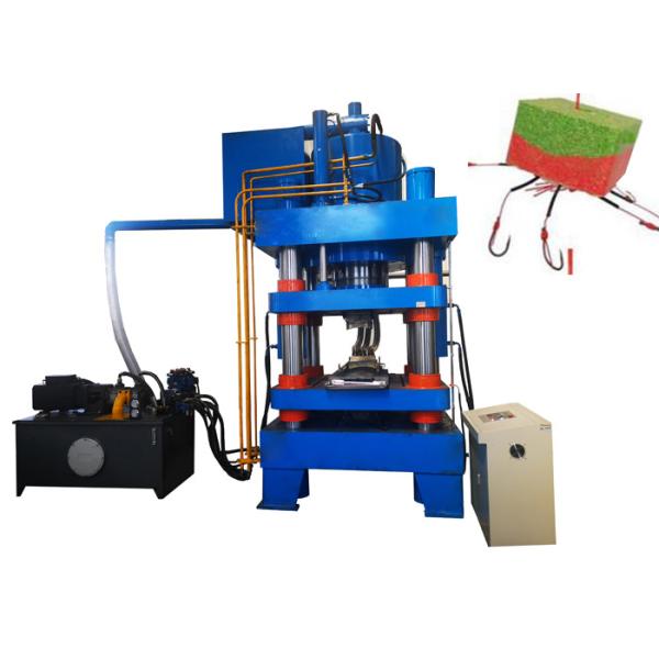China Simple Adjustment Hydraulic Briquette Press Machine For Powder Forming Process factory