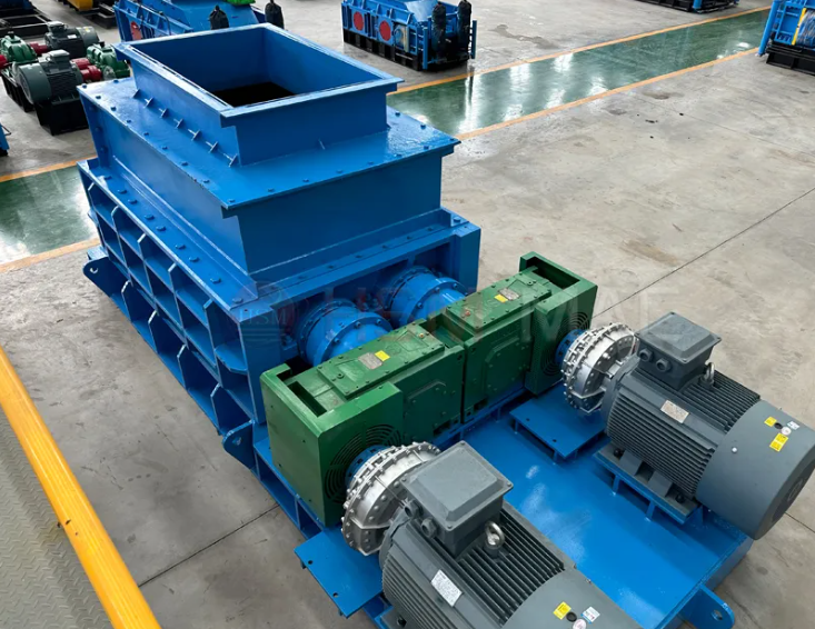 China Low Energy Consumption And Easy Maintenance Double Tooth Roller Crusher on sale
