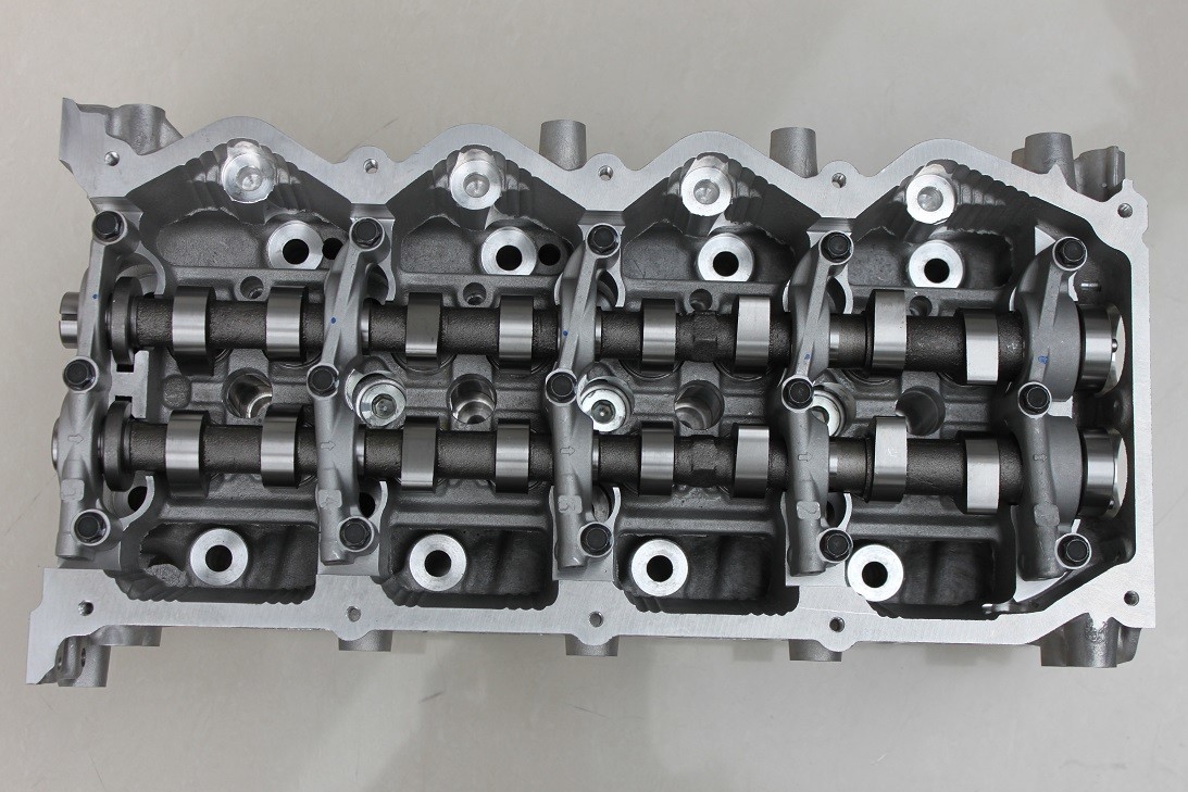 Nissan YD25 Cylinder Head Assembly With Valves 908510 Mitsubishi Truck Engine Parts