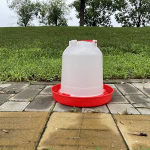 China Plastic Cone Shape Easy Install Poultry Drinker factory