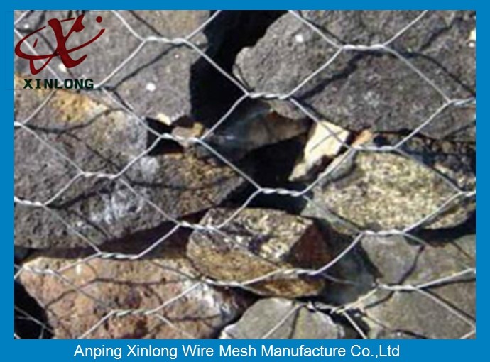 6 * 8cm Heav Duty Gabion Wire Mesh / Hexagonal Wire Cages For Rock Retaining Walls