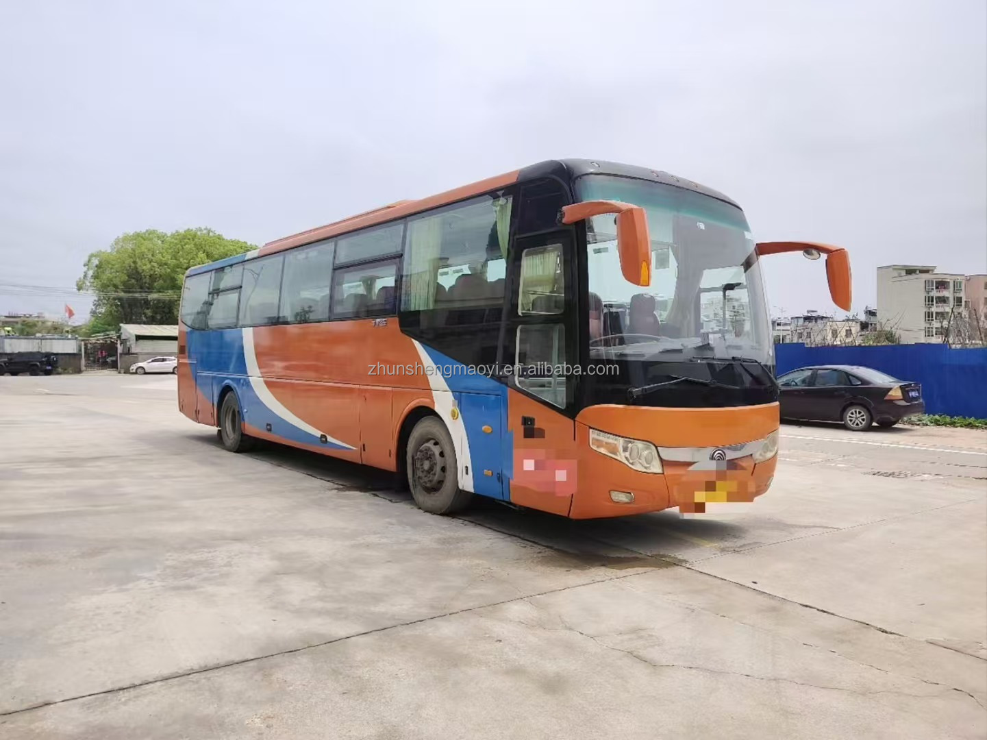 3 Classic Model 6122 Soft-Mounted 55-Seater Coach Bus Diesel Manual