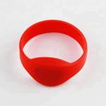 Waterproof Silicone RFID NFC Bracelet 213 Weatherproof OEM