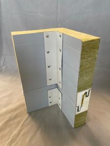 China 100mm 125mm 150mm Corner Fiberglass Sandwich Panel Aluminum Foam For Building factory