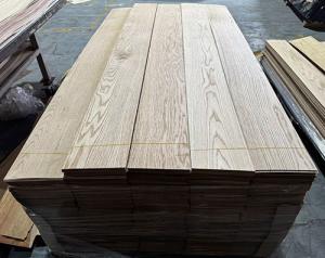 China Europe Oak Wood Flooring Veneer Panel C+ Grade fancy plywood factory