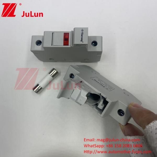 Certified Solar PV Bus Box Fuse For Photovoltaic Module Protection CE Electric