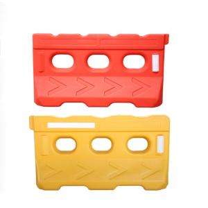 China Outdoor Water Filled Road Barriers Red Plastic Traffic Road Safety Barrier factory