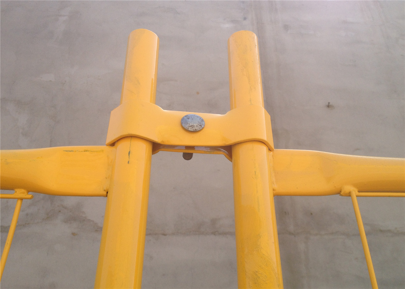 OD 32 Pipes Galvanized Fence Panels Construction Fence Rental Anti Climb