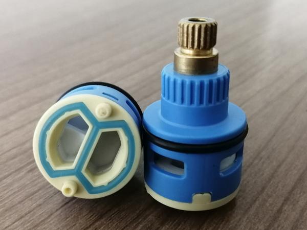 China Polished Disc Shower Faucet Valve Cartridge Replacement 90 ℃ Max Temperature factory