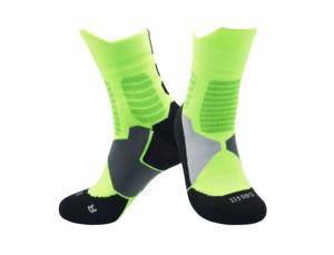 China Custom Basketball Crew Sport Soccer Socks Elite Sports Running Cycling Socks Polyester Football Socks factory