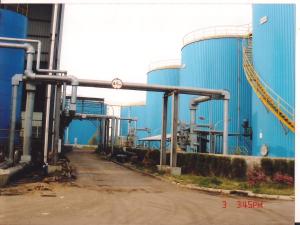 China Vertical Bitumen Heating Tank High Heating Efficiency Asphalt Container factory