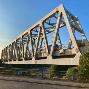 China Prefabricated Steel Truss Pedestrian Bridge , H Steel Bailey Bridge factory