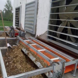 China Chicken Farm Used Hot Galvanized Chicken Cage 3 Tiers 120 Birds factory