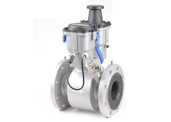 China PN16 Electromagnetic Heat Transfer Flow Meter 1.6 Mpa 232 Psi Seawater Flow Meter factory