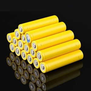 China Experience Superior Energy Storage with Cylindrical Battery Cells factory