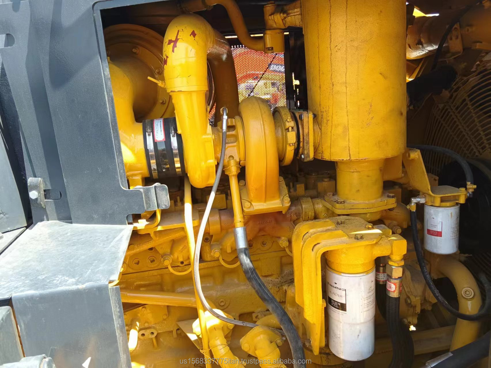 Used Shantui SD 220 Bulldozer Earth-moving Equipment with Original Hydraulic Valve