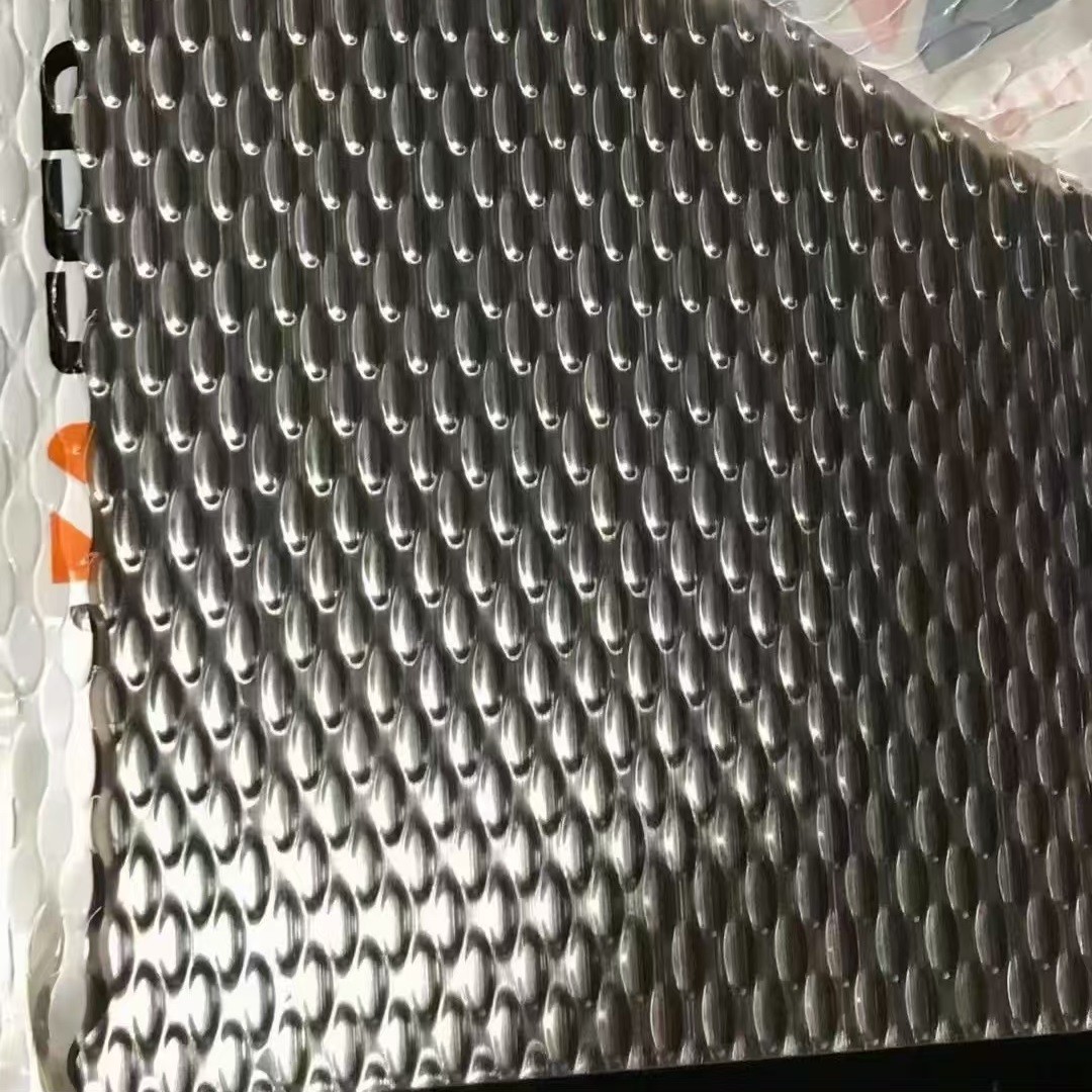 Stainless Steel Diamond Embossed Sheet Aisi304 / 1.4301 Thickness 0.3 - 3.0mm Astm En Din Standard