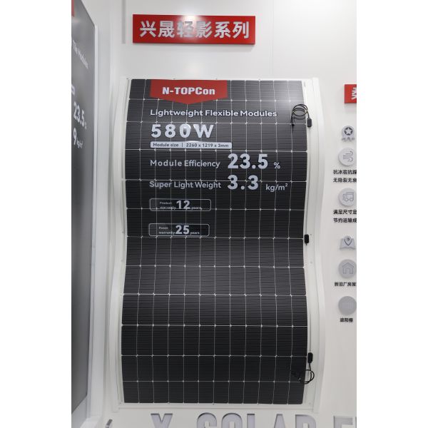 Semi-Soft Flexible Solar Module PV Panel With Bracket 2.7 Square Meter Size 560W