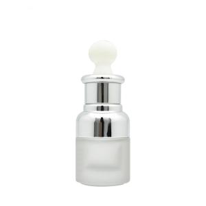 China Cosmetic Packing Essential Oil Glass Bottles 15ml 30ml 50ml With Screw Cap factory