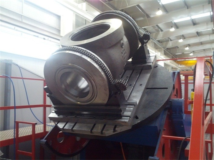 30 T Heavy Duty Pipe Welding Rotators Positioners VFD With Wireless Control Box