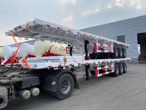 China 1840mm Tread 3 Axles Low Bed Container Trailer With Air Suspention And Jost Kingpin factory