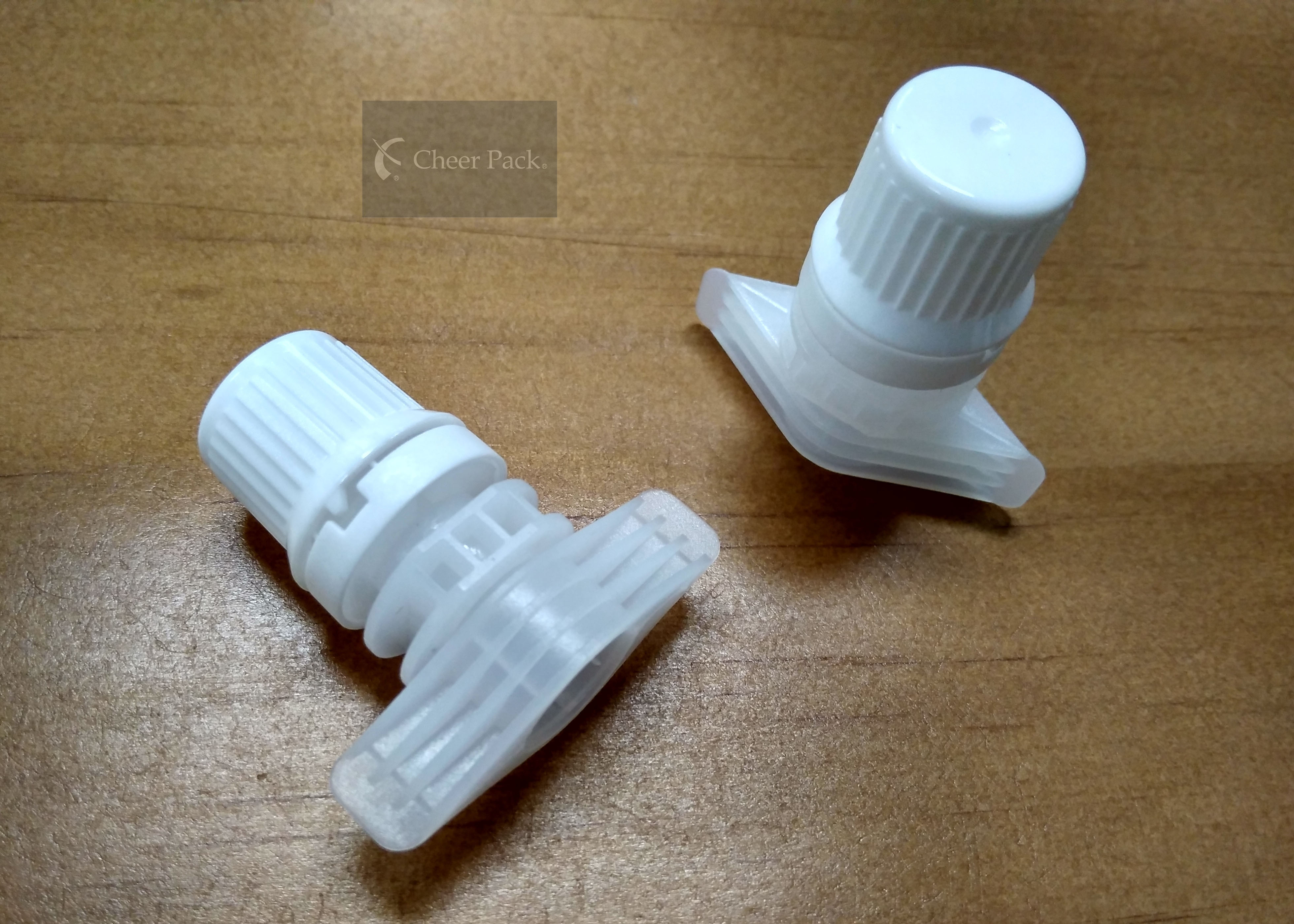 44 Mm Heat Seal Size Pour Spout Caps For Automatic Filling Machine X-021