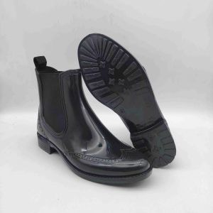 Waterproof Pvc Women's Rain Boots Ankle Boots Matt Finish OEM Color Size