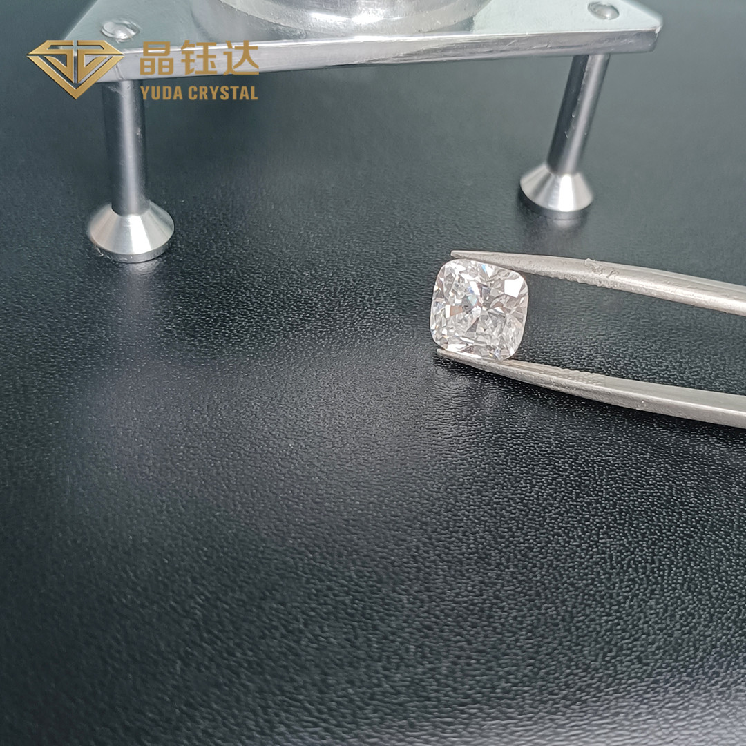 VS+ Clarity GH Color Synthetic Diamond CVD Artificially Grown Diamonds