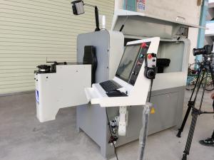 China Rotary Head 3D Wire Bending Machine , 3.5-8.0mm Automatic Wire Forming Equipment factory