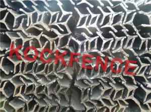 China Heavy Duty Metal Fence Posts , 2.04kg/M Bitumen Painted Steel Galvanised Star Pickets factory