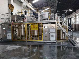 China Automatic Starch Kitchen Glue Kitchen 2.0T For Cardboard Paper Industry factory