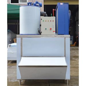 China Commercial 3ton Ice Block Making Machine 3000kg Flake Ice Machine with 12.8kw Total Power and 1690x1670x2550mm Dimensions factory