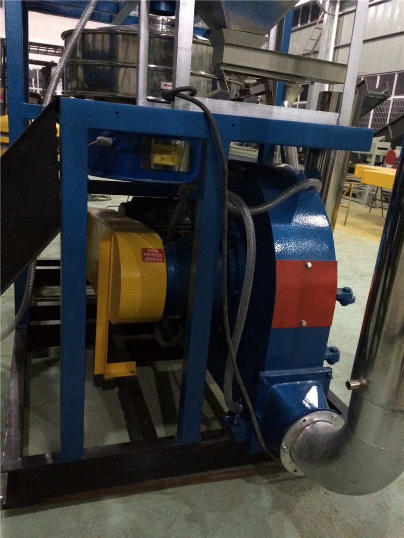 Waste Powder Plastic Pulverizer Machine 500kg/H PVC Scrap Pulverizer Machine