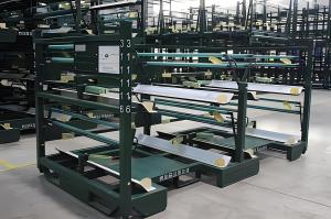 China Heavy Trucks Automotive Spare Parts Customizable Stacking Shelves Adjustable Auto Industry Steel Tire Rack factory