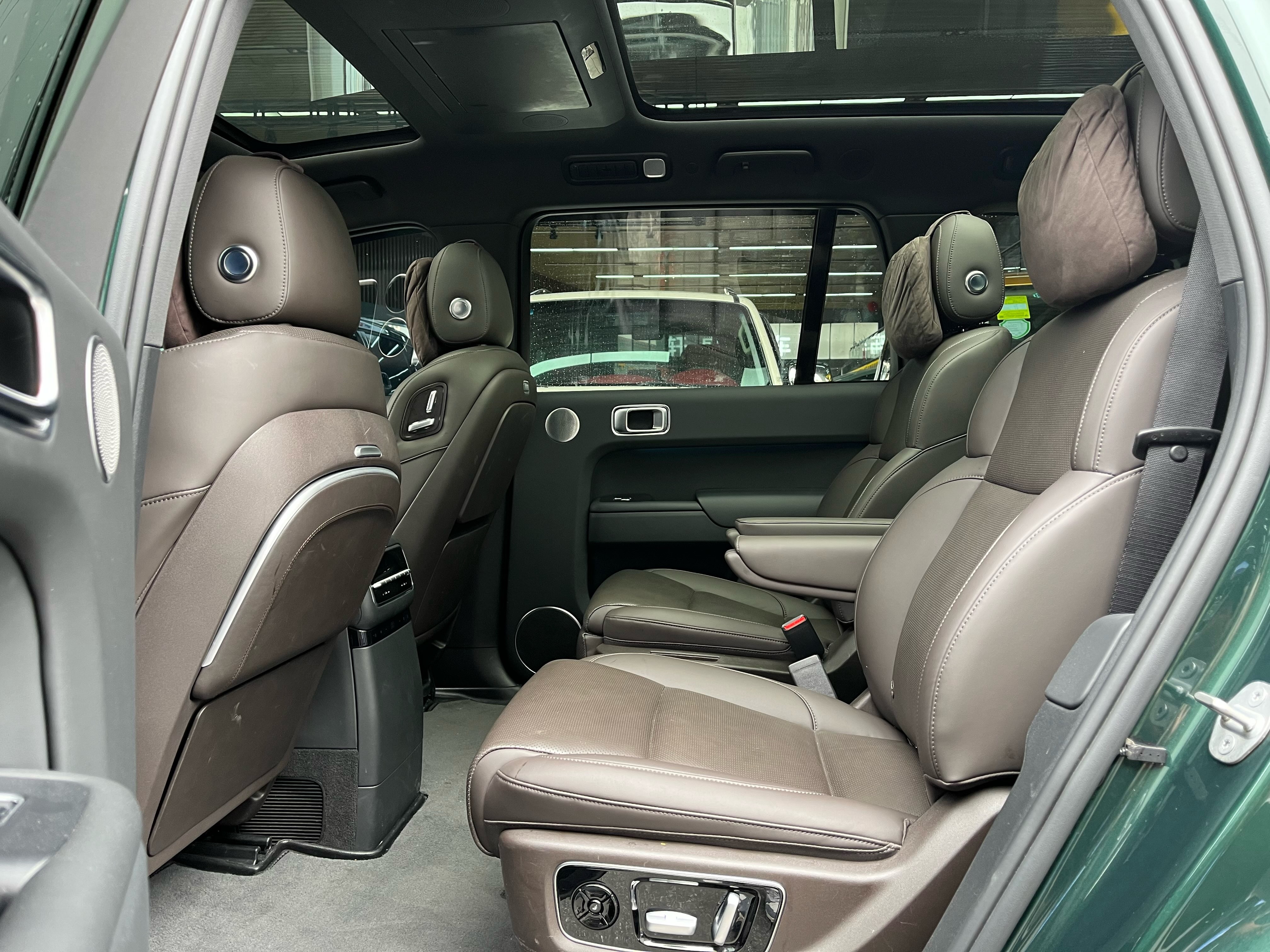 Extended-Range Electric Vehicle Li L9 2022 Max Version 21" Wheel 6 Seats SUV Affordable And Low Mileage