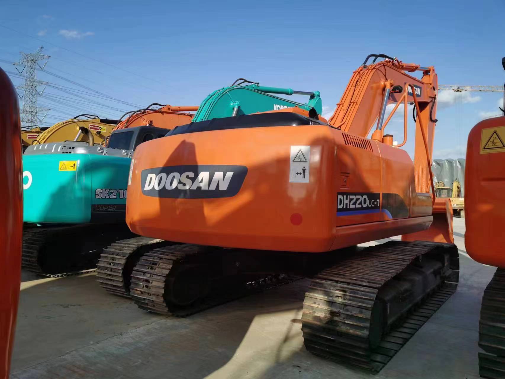 Volvo EC210 Used Excavator 21ton Operating Weight 119kw for Popular Sale