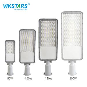 China 90lm 130lm Waterproof LED Street Light grey With 5 Years Warranty factory